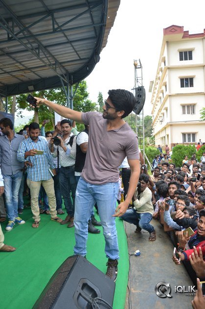 Yuddham-Sharanam-Team-at-Vizag-CEC-College